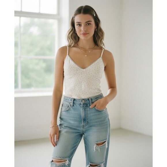 Brandy Melville Floral Lace Trim Cami Top Cottagecore Coquette Y2K Revive Flirty - Picture 2 of 12